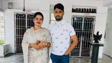 Swami Jagbandhu Chand detained at police station on Archana Nag's complaint, accused of attempted knife